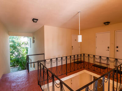 2591 NE 55th Court, Fort Lauderdale, FL 33308