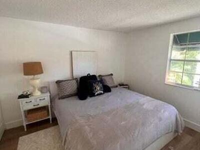 6600 Via Regina, Boca Raton, FL 33433