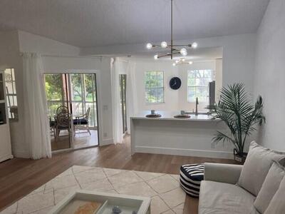 6600 Via Regina, Boca Raton, FL 33433