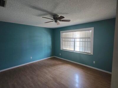 253 SE Verada Avenue, Port Saint Lucie, FL 34983