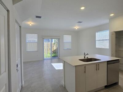 140 SE 10th Court, Florida City, FL 33034