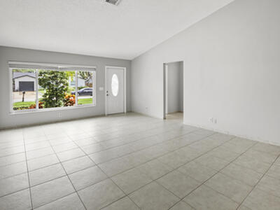 22493 SW 56th Avenue, Boca Raton, FL 33433