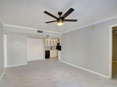 612 Executive Center Drive, West Palm Beach, FL 33401