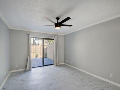 612 Executive Center Drive, West Palm Beach, FL 33401