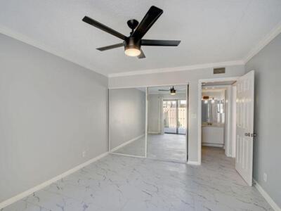 612 Executive Center Drive, West Palm Beach, FL 33401