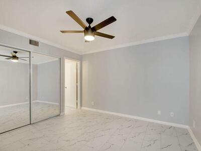 612 Executive Center Drive, West Palm Beach, FL 33401