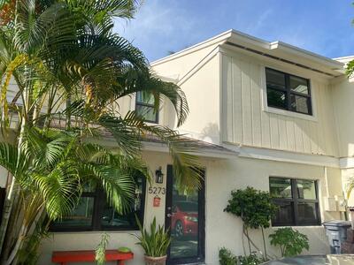 5273 Tennis Lane, Delray Beach, FL 33484
