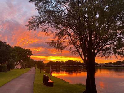 5273 Tennis Lane, Delray Beach, FL 33484