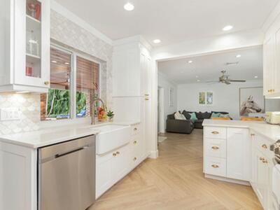 7813 Pine Tree Lane, West Palm Beach, FL 33406