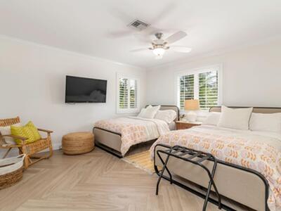 7813 Pine Tree Lane, West Palm Beach, FL 33406