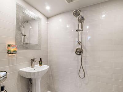 7813 Pine Tree Lane, West Palm Beach, FL 33406