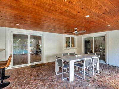 7813 Pine Tree Lane, West Palm Beach, FL 33406