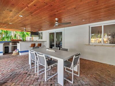 7813 Pine Tree Lane, West Palm Beach, FL 33406