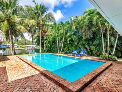 7813 Pine Tree Lane, West Palm Beach, FL 33406