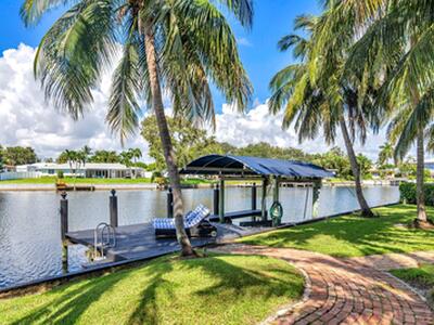 7813 Pine Tree Lane, West Palm Beach, FL 33406