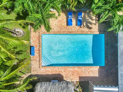 7813 Pine Tree Lane, West Palm Beach, FL 33406