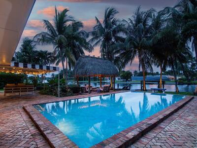 7813 Pine Tree Lane, West Palm Beach, FL 33406