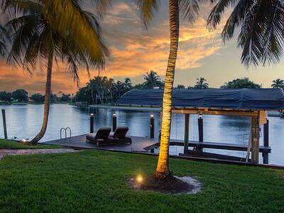 7813 Pine Tree Lane, West Palm Beach, FL 33406