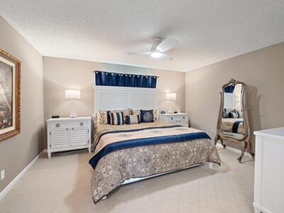 17 Commodore Place, Palm Beach Gardens, FL 33418