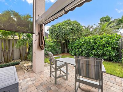 17 Commodore Place, Palm Beach Gardens, FL 33418