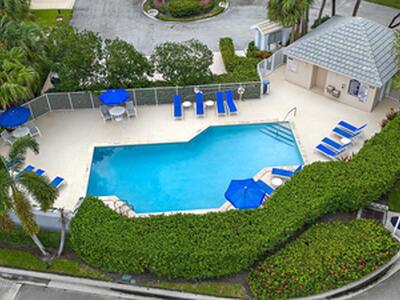 17 Commodore Place, Palm Beach Gardens, FL 33418