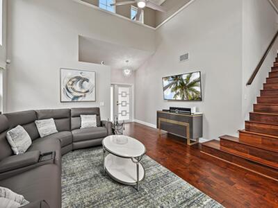 17 Commodore Place, Palm Beach Gardens, FL 33418