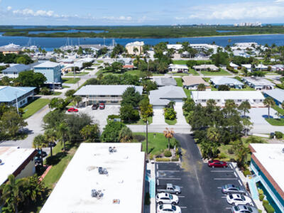 1225 Carlton Court, Fort Pierce, FL 34949