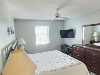 117 Waterside Drive, Hypoluxo, FL 33462