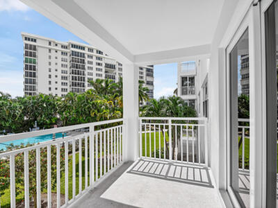 1000 Lowry Street, Delray Beach, FL 33483