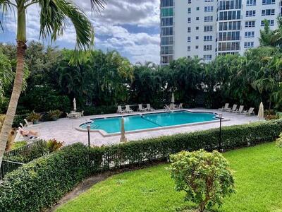 1000 Lowry Street, Delray Beach, FL 33483