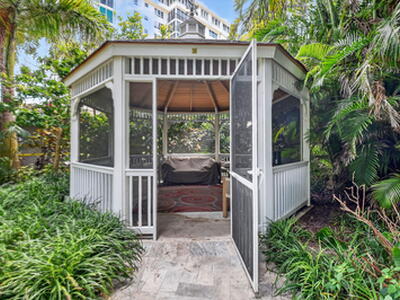 1000 Lowry Street, Delray Beach, FL 33483