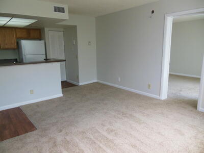 708 Executive Center Drive, West Palm Beach, FL 33401