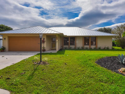 1927 NE San Carlos Calle