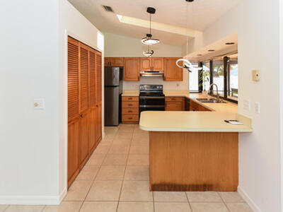 1927 NE San Carlos Calle, Jensen Beach, FL 34957