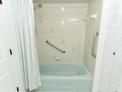 1927 NE San Carlos Calle, Jensen Beach, FL 34957