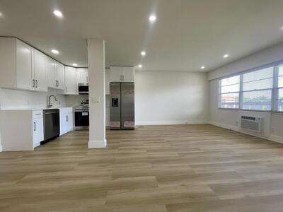 328 Brighton, Boca Raton, FL 33434