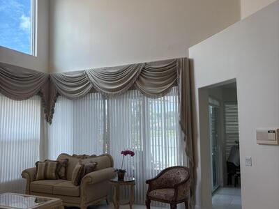 927 Augusta Pointe Drive, Palm Beach Gardens, FL 33418