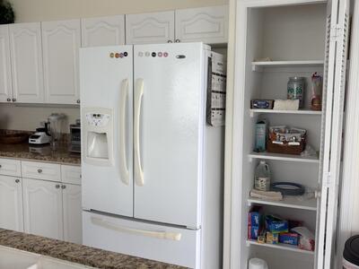 927 Augusta Pointe Drive, Palm Beach Gardens, FL 33418