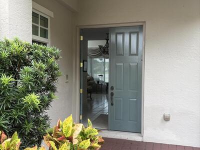 927 Augusta Pointe Drive, Palm Beach Gardens, FL 33418