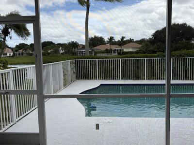 927 Augusta Pointe Drive, Palm Beach Gardens, FL 33418