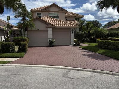 927 Augusta Pointe Drive, Palm Beach Gardens, FL 33418