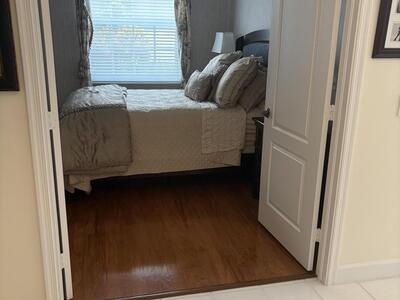 927 Augusta Pointe Drive, Palm Beach Gardens, FL 33418