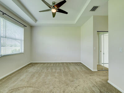 688 NW Stanford Lane, Port Saint Lucie, FL 34986