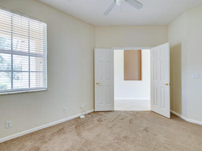 688 NW Stanford Lane, Port Saint Lucie, FL 34986