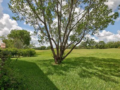 688 NW Stanford Lane, Port Saint Lucie, FL 34986