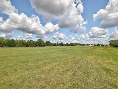 688 NW Stanford Lane, Port Saint Lucie, FL 34986