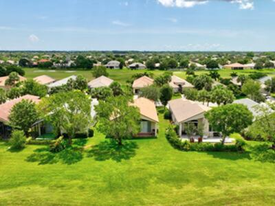 688 NW Stanford Lane, Port Saint Lucie, FL 34986