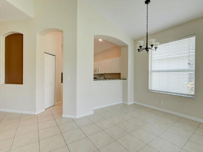 688 NW Stanford Lane, Port Saint Lucie, FL 34986