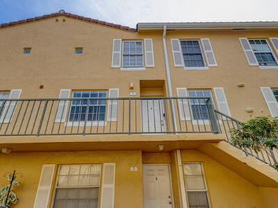 1040 Lake Shore Drive, Lake Park, FL 33403