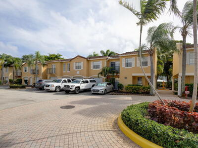 1040 Lake Shore Drive, Lake Park, FL 33403